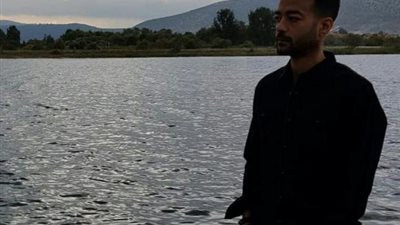 بالصورة.. هيثم شاكر يحتفل مع جمهوره بعيد ميلاده الـ ٣٧