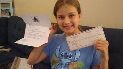 طفلة تفوز ب20 الف دولار في مسابقة لحماية الصغار من الموت داخل السيارة