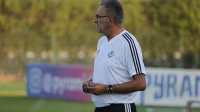 تشاتشيتش  يعلن تشكيل بيراميدز أمام المقاصة ودياً