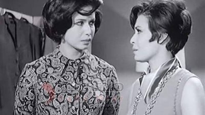 بدأت حياتها الفنية مع العندليب وأنهتها مع الزعيم.. عملت في مجال الدبلجة للرسوم المتحركة.. اشتهرت بشخصية صديقة البطلة.. حكايات نجمة فيلم ”الوسادة الخالية” عصمت محمود