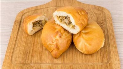 «زي المطاعم».. كيفية إعداد قرص باللحمة المفرومة