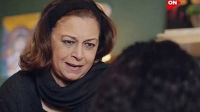 ناهد رشدى.. عمة فنانة شهيرة ولها حكاية مثيرة مع عبلة كامل.. حكاية دورها فى ”لن أعيش في جلباب أبى ”.. أسباب ابتعادها عن الفن لمدة 7 سنوات