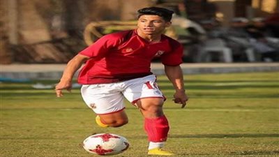 هل يستمر مهاجم الأهلي مع طلائع الجيش؟