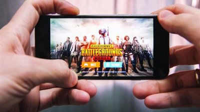 كيف جعلت الألعاب الألكترونية شاب فقير مليونيراً .. اعرف التفاصيل