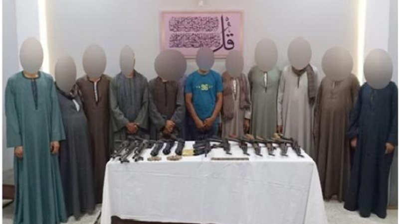 المتهمين والمضبوطات
