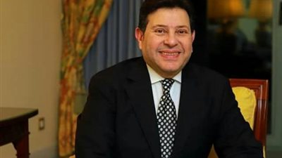 تحت شعار ”مكملين معاكم” هاني شاكر يقدم حفل أون لاين لجمهوره.. إليك التفاصيل