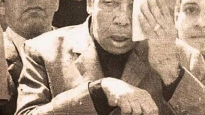 أحزان سمعة.. طفولة بائسة وظروف مادية صعبة.. اكتئاب وإصابة بالشلل.. رحل بعد وفاة أعز أصدقائه .. أسرار لم تنشر عن إسماعيل ياسين