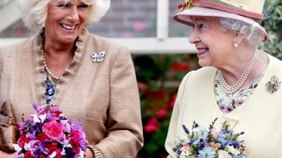 بمناسبة عيد ميلادها الـ73.. الملكة إليزابيث تهنئ كاميلا دوقة كورنوال