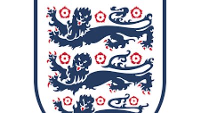 إنجلترا تدرس عودة الجماهير للمدرجات