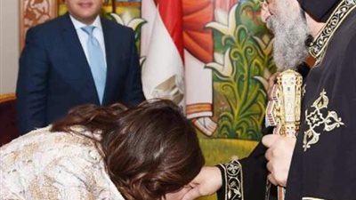 وزيرة الهجرة تدافع عن البابا تواضروس: يتعرض لحملة إساءة ممنهجة