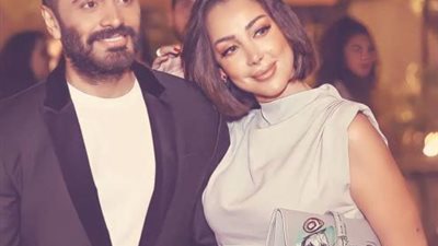 بعد شائعات خلافهما.. تامر حسنى يغازل زوجته بكلمات رومانسية