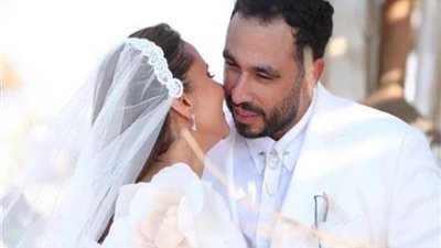 نيللى كريم تكشف كواليس تعارفها على زوجها