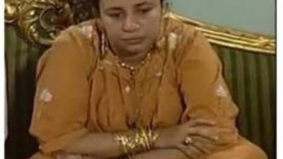 تزوجت مرتين وحقيقة اعتزالها الفن.. شائعات المرض طاردتها ولها قصة مثيرة مع محمود الجندي.. حكايات أيقونة الفن عبلة كامل