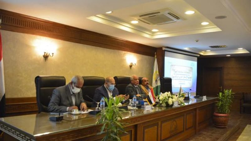 اجتماع محافظ الجيزة