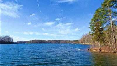 تعود للحياة بعد جفاف 12 عامًا .. معلومات لا تعرفها عن «بحيرة العشاق»