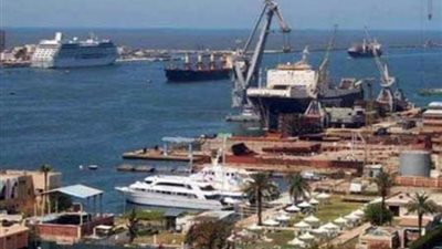 النقل تتابع إنشاء ميناء المكس الجديد بالإسكندرية