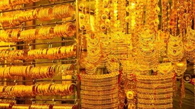 تاجر ذهب يدفن مليون دولار من المجوهرات ويمنح جائزة لمن يعثر عليها