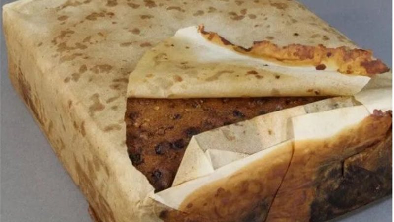 أقدم كعكة في العالم