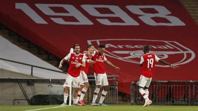 أرسنال يقصي مانشستر سيتي من كأس الاتحاد ويتأهل للنهائي بثنائية أوباميانج