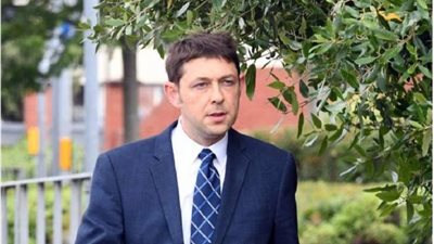 المتحرش .. نص اعترافات مذيع «بي بي سي» بجرائمه الجنسية