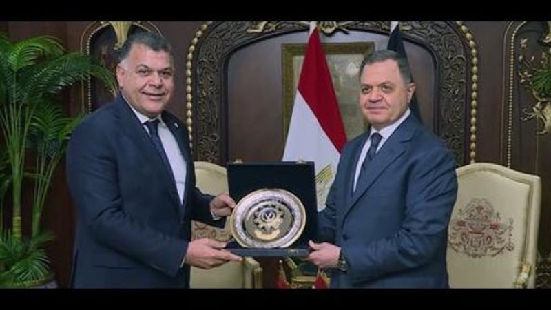 وزير الداخلية ونظيره