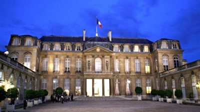 عاجل.. تحرك عسكري فرنسي لحسم أزمة الغواصات