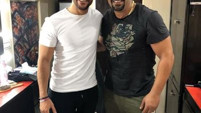 رامز أمير ينشر صورة برفقة أحمد السقا ويعلق: حبيبي فارس السينما