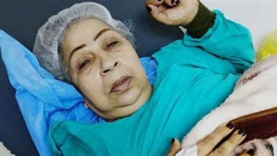 عملية جراحية جديدة.. تطورات الحالة الصحية لـ فاطمة كشرى
