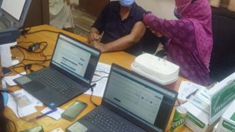 تلقي الجرعة الأولى