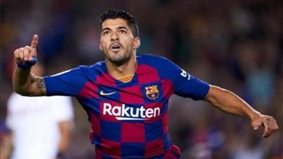 سواريز يقود برشلونة أمام ألافيس بالدوري الاسباني