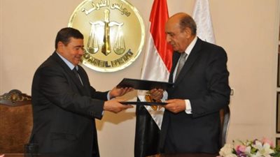 توقيع مذكرة تفاهم بين مجلس الدولة و الأعلى للقضاء فى ليبيا