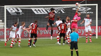 بورنموث يقترب من وداع البريميرليج بخسارة قاتلة أمام ساوثهامبتون