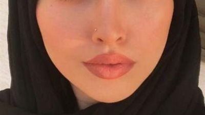 حكم الإسلام في المحجبات اللواتي يضعن ”المكياج” على وجوههن