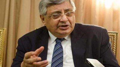 لا تطمئنوا.. مستشار الرئيس يحذر المصريين من خطورة فيروس كورونا