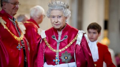 الملكة إليزابيث الأغنى.. ماذا تعرف عن ثروات العائلة المالكة البريطانية