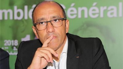 جماهير الرجاء المغربي تشن هجوماً على رئيس النادي.. اعرف السبب