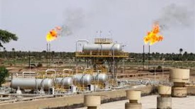 انخفاض أسعار النفط بسبب تزايد أعداد الإصابات بكورونا