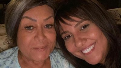 مى كساب تروج لمسلسل ”زى القمر” وترفع شعار ”عقبال عوضك”