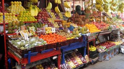 استقرار فى أسعار الفاكهة بسوق الجملة بالعبور