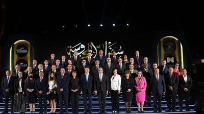 وزير السياحة يبحث مع السفراء المنقولين للعمل في الخارج دعم حركة السياحة