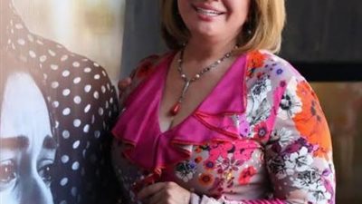 إلهام شاهين تروى حكايتها مع الطبيب النفسى: ”خفت يفضحنى”