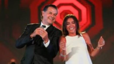 روجينا بعد إثارة الجدل بسبب رقصها مع راغب علامة: أشرف زكى متفاهم وبيحبه