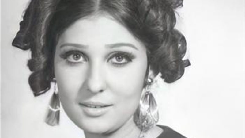 نادية