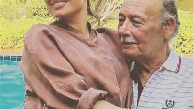 والد حلا شيحا: ابنتى غير محجبة الآن والحجاب لا دخل له بالعلاقة بالله