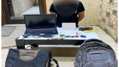 مباحث القاهرة تضبط شخص قام بسرقة شركة بأسلوب كسر الباب