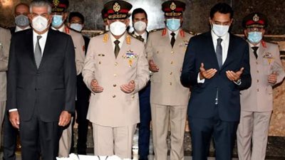 الرئيس السيسى ينيب  وزير الدفاع والإنتاج الحربى للمشاركة فى إحياء الذكري السنوية لرحيل الزعيم جمال عبد الناصر