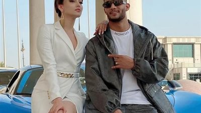 انتظروا قنبلة.. محمد رمضان يروج لعمل فنى جديد مع فنانة هندية