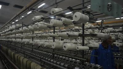 نكشف خطة «السيسي»  لإعادة هيكلة شركات الغزل والنسيج