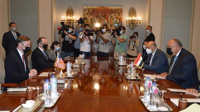 كواليس مباحثات شكرى مع مستشار الأمن القومى الأمريكى