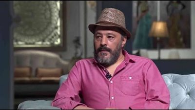 عمرو عبد الجليل: أتمنى أن أعيش حياة بعيدًا عن الإنترنت وممكن أبطل تمثيل